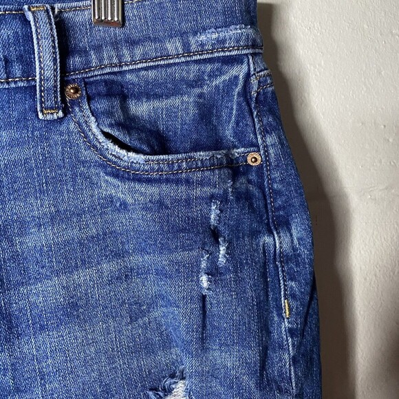 Old Navy Womens Sz 10 Distressed Boyfriend ankle jeans mid rise raw hem - Picture 10 of 15